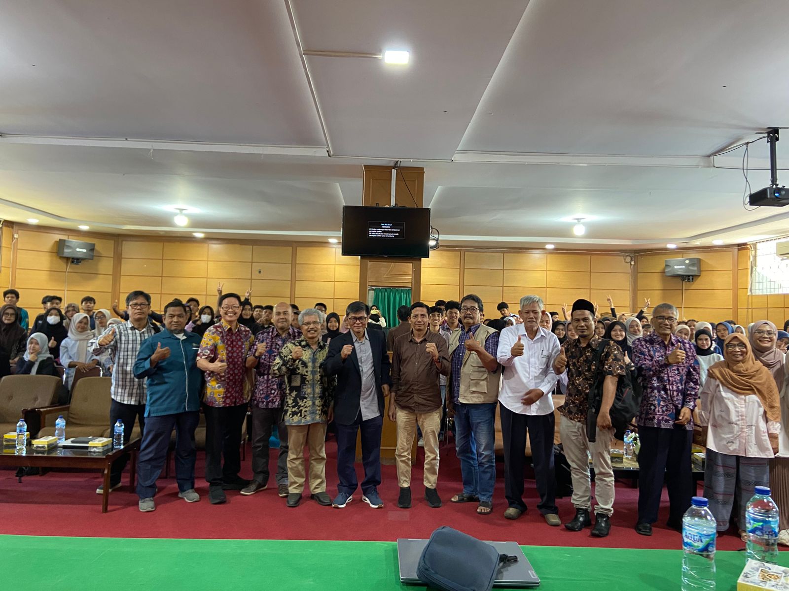 Departemen Ilmu Sejarah FIB Unand Gelar Kuliah Umum “Mata Sejarah: Rekonstruksi Sejarah Melalui Sumber Visual” Bersama Prof. Dr. Reiza D. Dienaputra